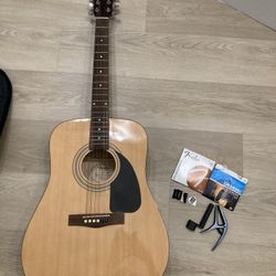 Fender Acoustic Guitar (FA-100)