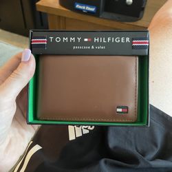 Tommy Hilfiger Wallet