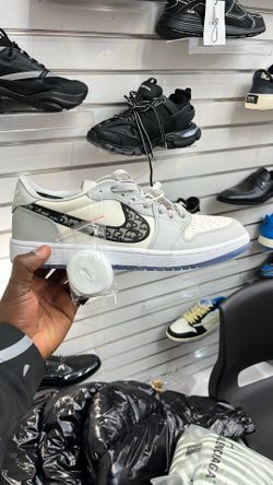 Size 10