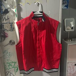 Tommy Hilfiger Sleeveless Jacket 