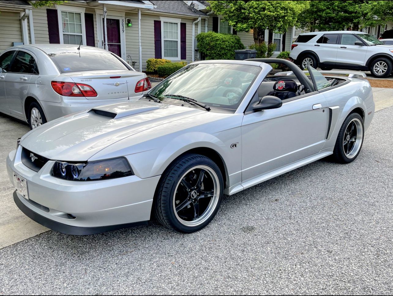 2001 Ford Mustang