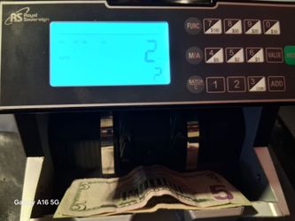 Cash counting machine
