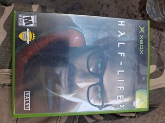 Vintage Half-Life 2 (Original Xbox, 2005) - Complete CIB - Complete Black Label - Clean Disc!