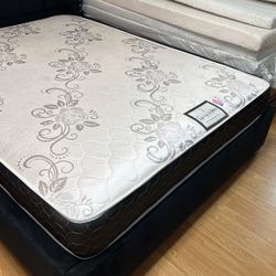 Deluxe Queen Mattress And Boxspring