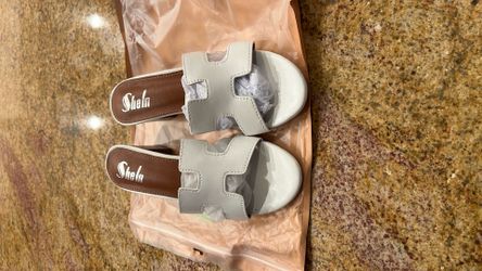 Designer Slipper, High   Wight Color New For Sale 