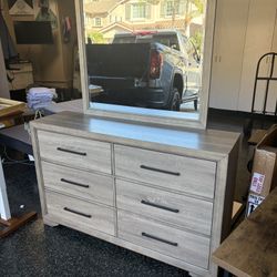 Living Spaces Dresser With Mirror 