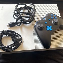 Xbox One S With Controller