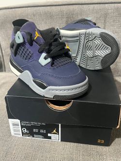 Jordan’s shoes size 8-9 C
