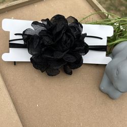 Flower Choker Necklace