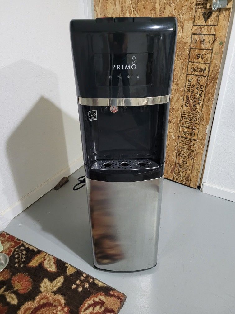 PRIMO- DELUXE WATER DISPENSER-BOTTOM FILL HOT/COLD
