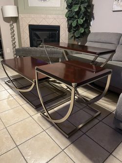 Living room set of 3 tables, Nothing wrong