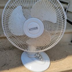 LIVING SOLUTIONS FAN