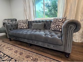 Luxury Gray Velvet Chesterfield Sofa – Excellent Condition
