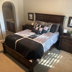 RTG Queen Size Bedroom Set