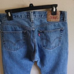 2 Pair Levi 501 Jeans 