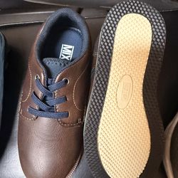 Boys size 12 brown dress shoes