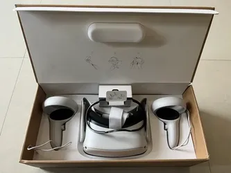 Meta Oculus Quest 2 128GB VR Headset with Elite Strap (in original Box)