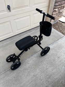 Knee scooter