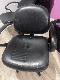 Shampoo chair