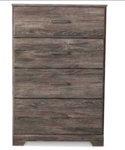 Ashley Furniture Ralinksi Four Drawer Engineered WoodChest in Gray