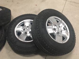 4 LT 275/70 R18 Tires