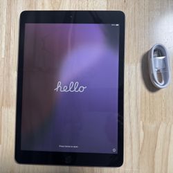 Apple iPad Wi-Fi 32GB Black