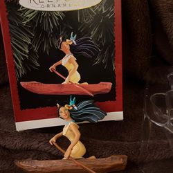 Hallmark/Disney 1995 -Pocahontas and Flint in a canoe  Keepsake Ornament Pocahontas The Pocahontas Collection 