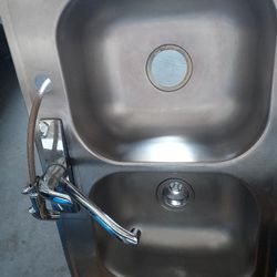 Double Kitchen Sink