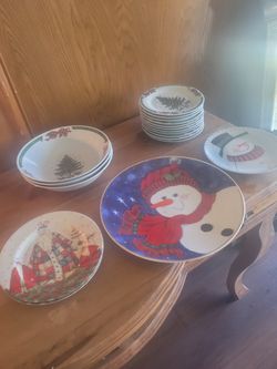 Christmas Dishes Vintage