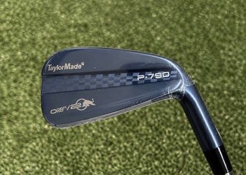 TaylorMade P790 Oracle Red Bull Racing Limited Edition Iron Set 4-PW Stiff F1