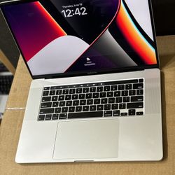 MacBook Pro 16 2019 i7 16 gb ram 512 gb  ssd 
