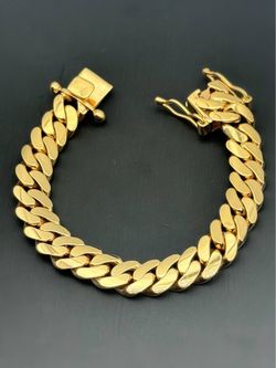 10k solid yellow gold New Miami Cuban link Style 8” bracelet 12.2mm 78.3 grams