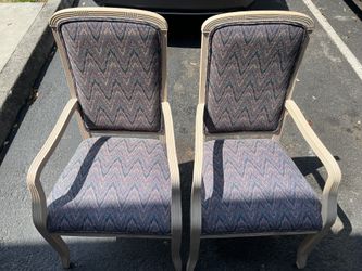 2 Chairs 