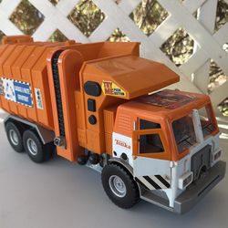 Tonka Garbage Truck