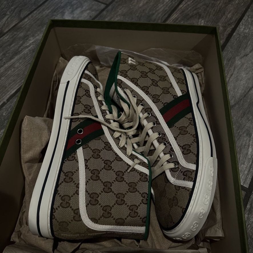 Gucci High Top Size 10
