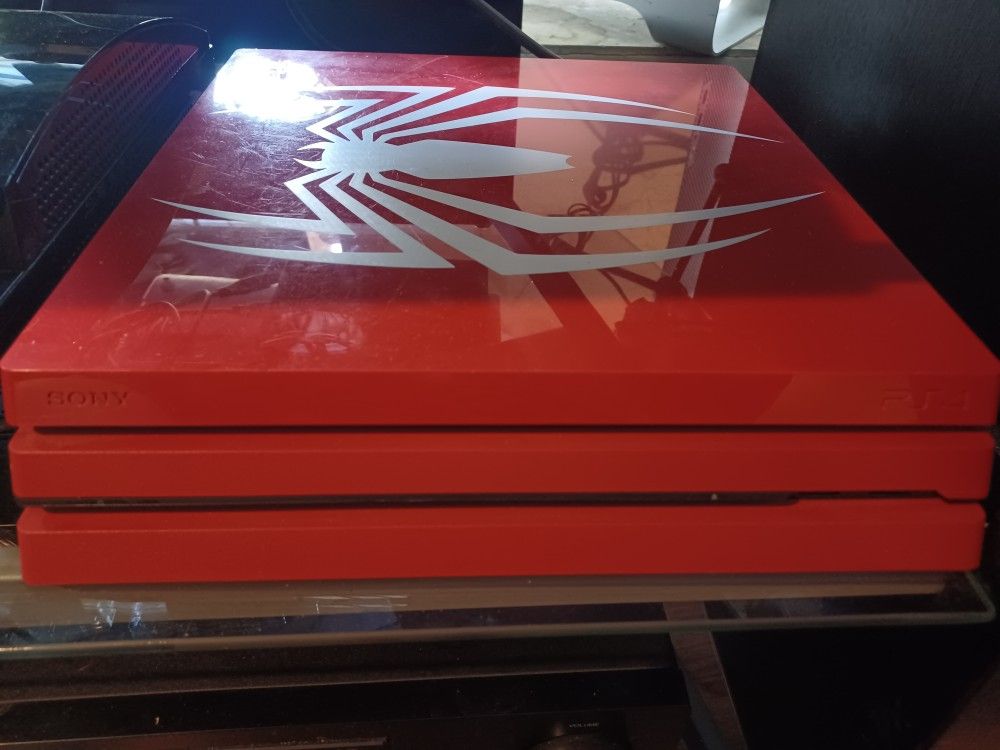 PS4 PRO SPIDER-MAN CONSOLE AND POWER CORD ONLY NO CONTROLLER BUT FREE DARK SOULS GAME $200 FINAL PRICE 