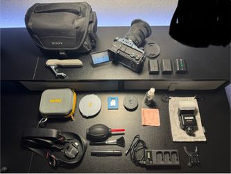 Sony a6700 + Sigma 17-40mm F1.8 DC + Accessories