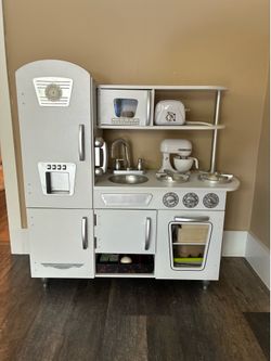 Play pretend kids kitchen