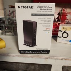 Net Gear WiFi Router