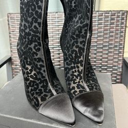 Badgley Mischka US 8