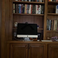 I MAC Desk Top computer 