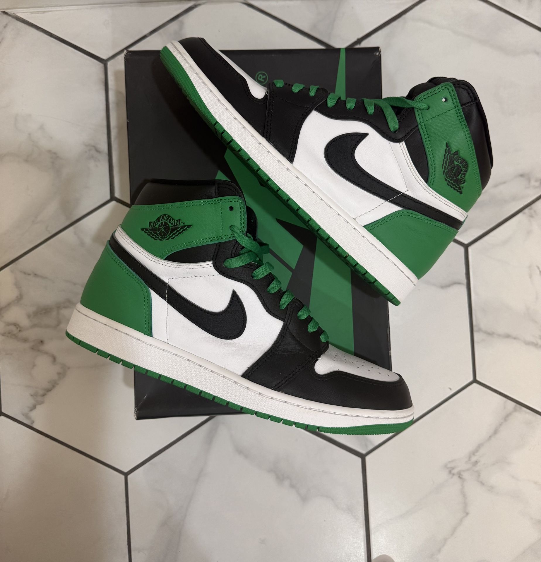 Jordan 1 Retro High OG Lucky Green Mens Size 12