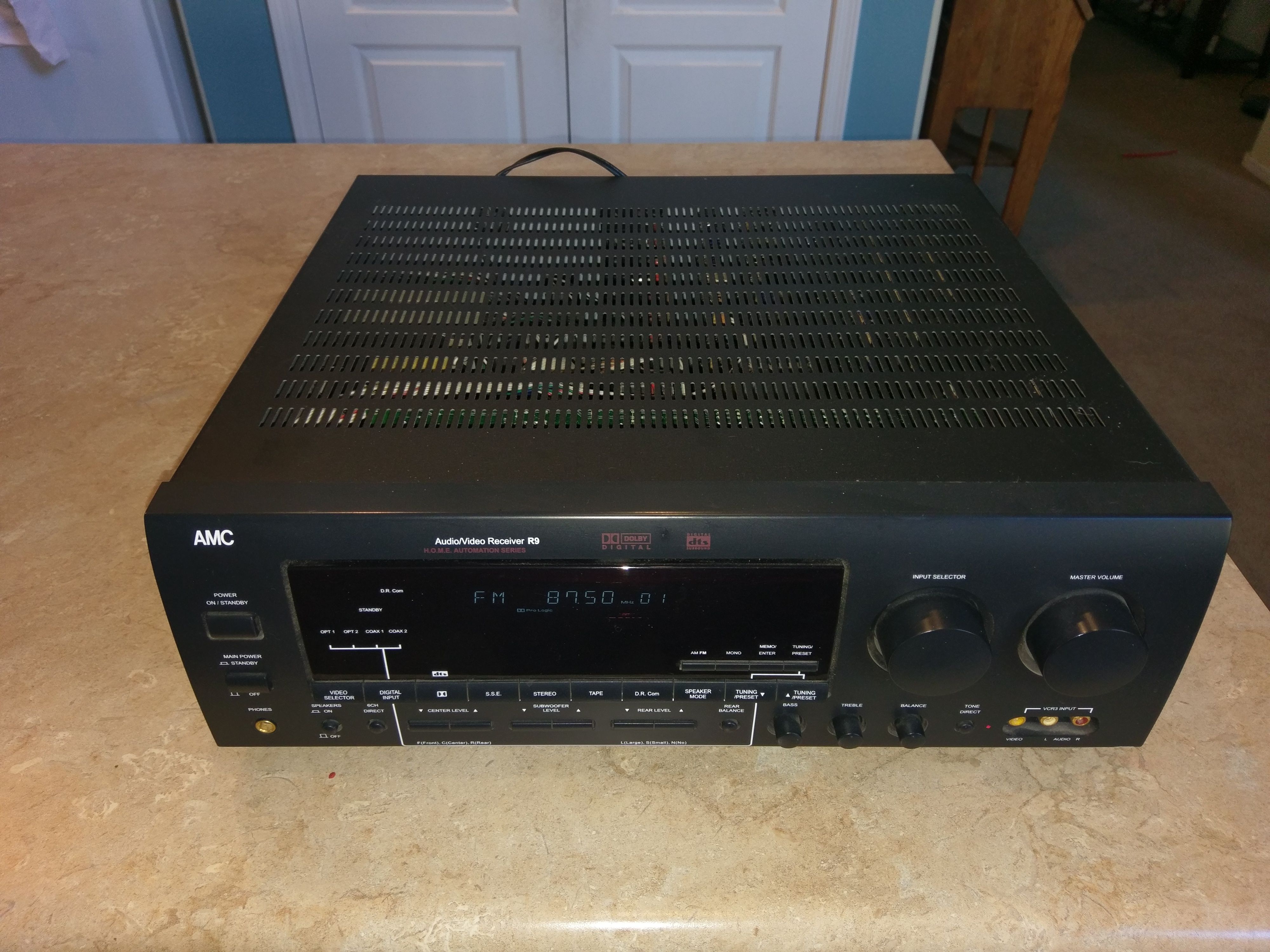 AMC R9 video/audio receiver