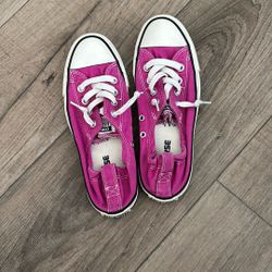 Converse Size 7