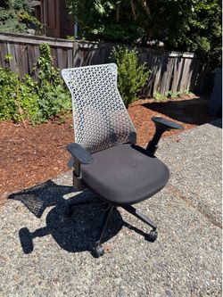 Bowery office chair
