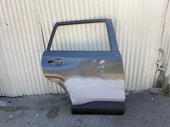 TOYOTA RAV4 RAV-4- -(2019 2020 2021 2022 2023 2024 2025-) REAR DOOR SHELL RIGHT PASSENGER SIDE RH ORIGINAL USED OEM.