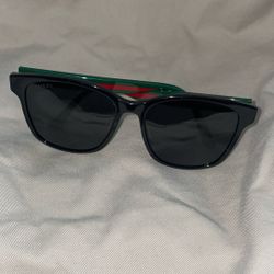 Gucci  Sunglasses, No Case