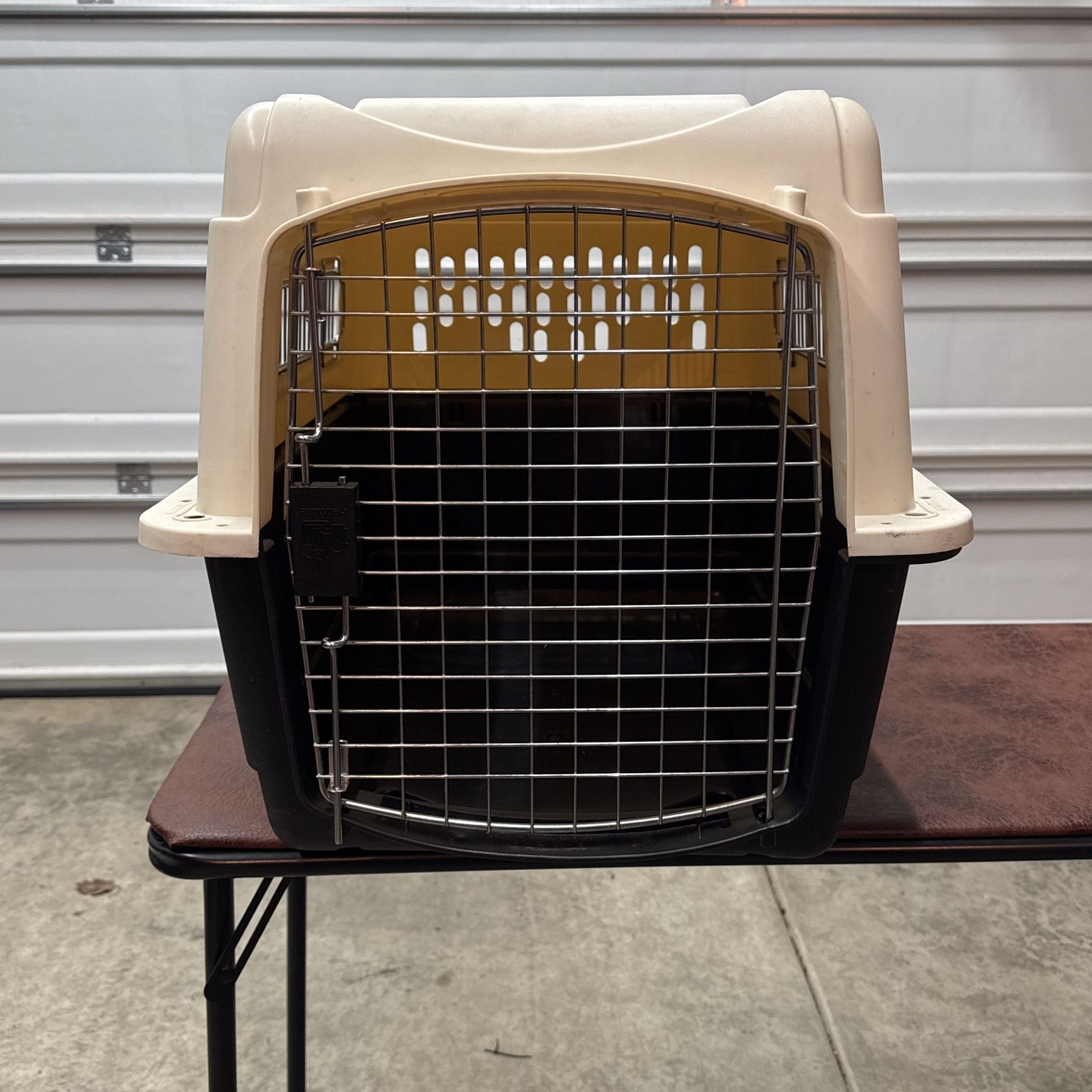 Dog crate Up To 22lbs