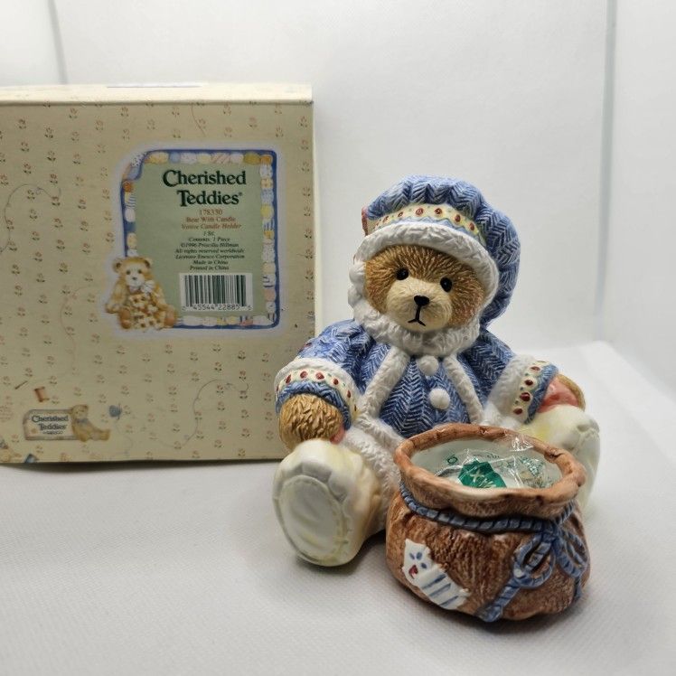 New CHERISHED TEDDIES votive candle holder Bear New Year Christmas nativity 

Mint condition, kept in the box, never displayed

178330
Bear with candl