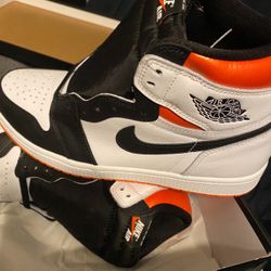 Jordan 1 Electro Orange